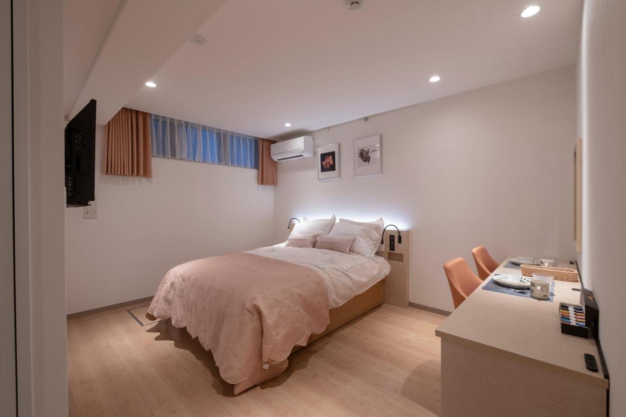 Studio Inn Nishi Shinjuku Токіо Екстер'єр фото